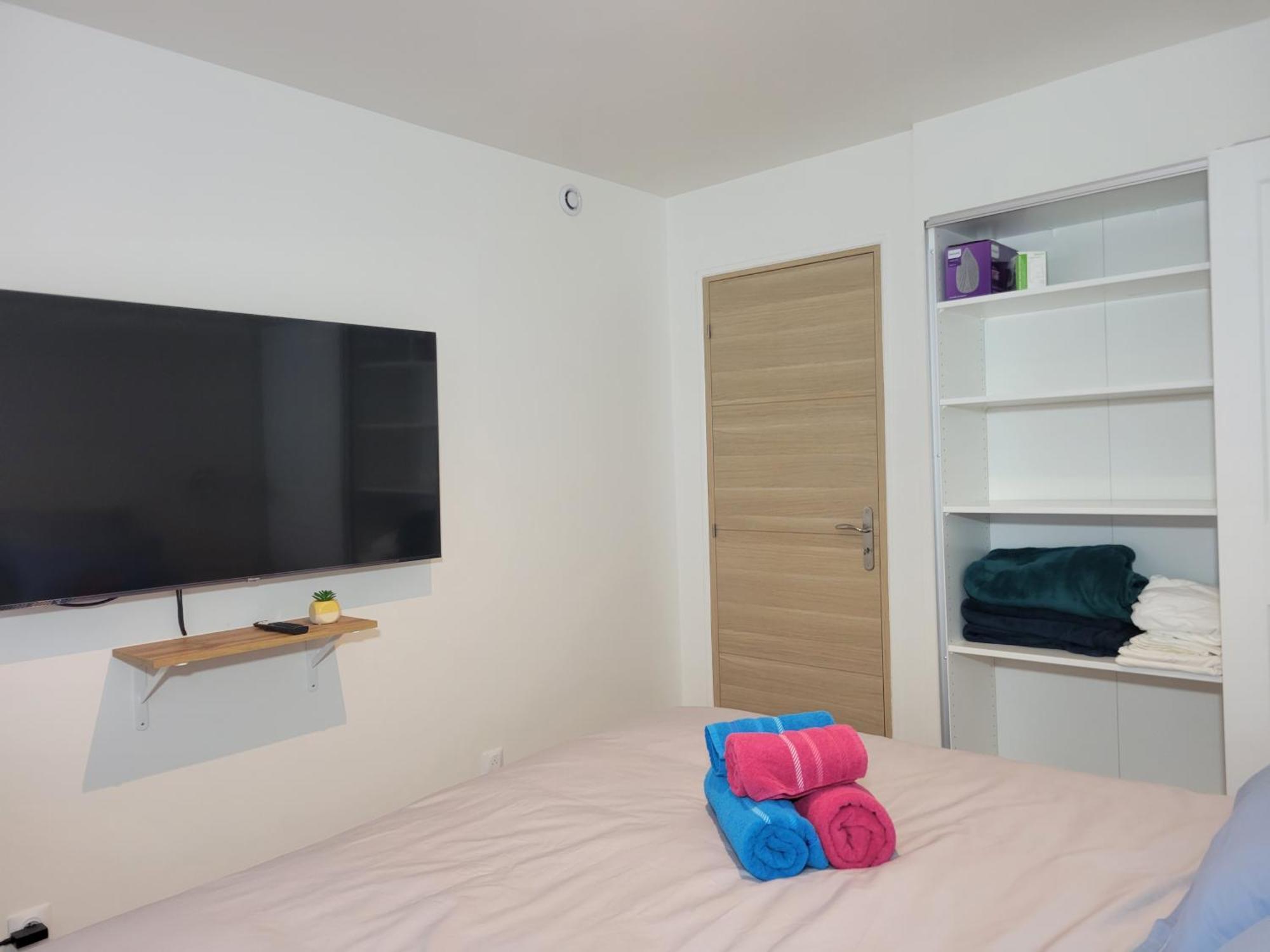 Amazing Apartment A Stone'S Throw From The City Of Lights - Paris Clichy Dış mekan fotoğraf