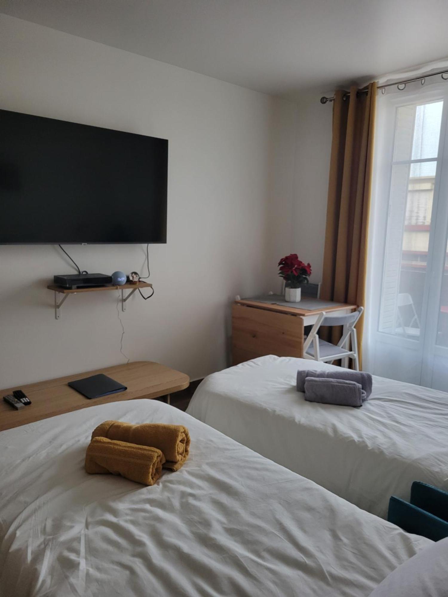 Amazing Apartment A Stone'S Throw From The City Of Lights - Paris Clichy Dış mekan fotoğraf